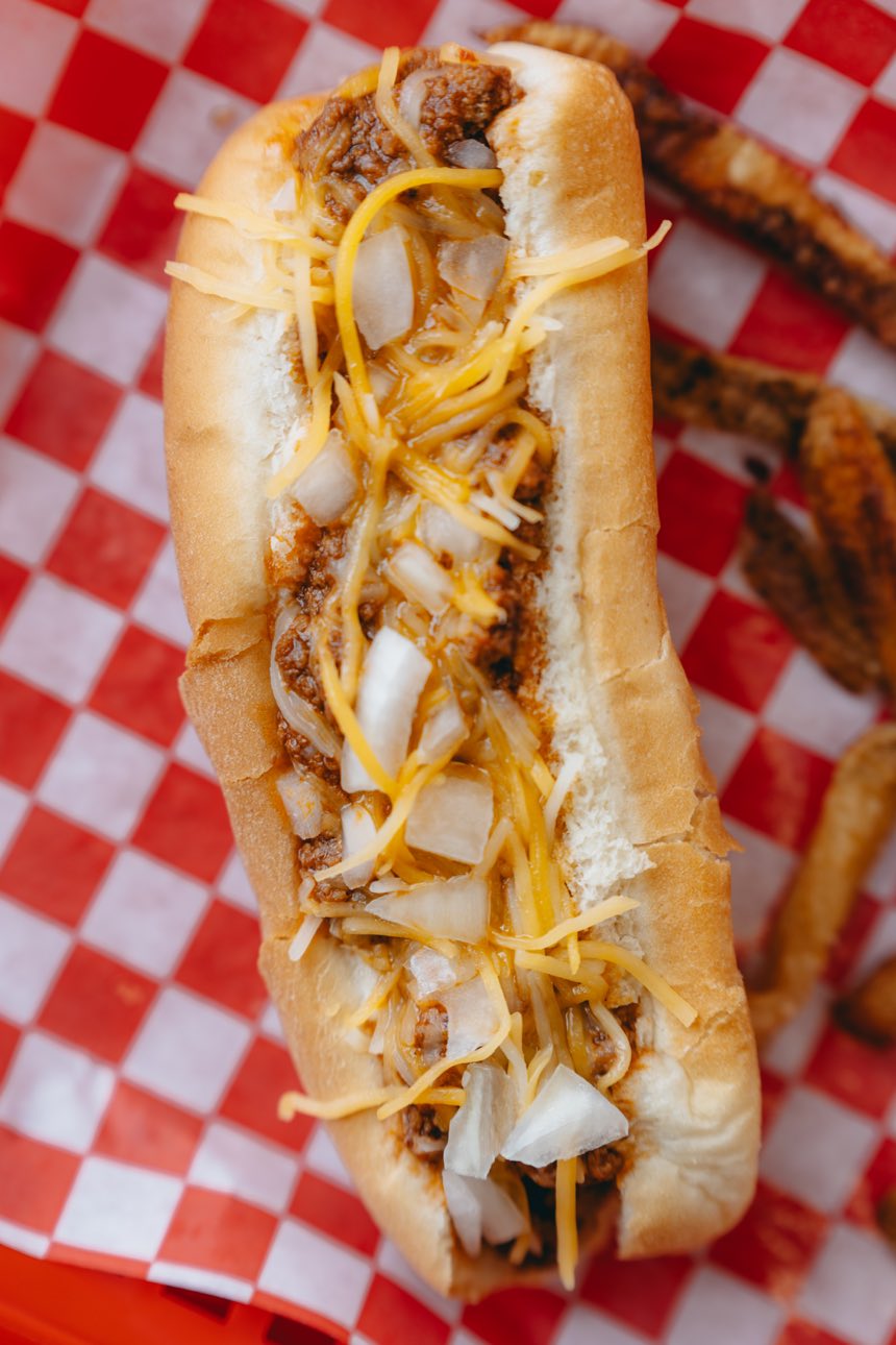 The Dog Et Al all-beef hot dog, loaded